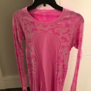 Lululemon Swiftly Tech Long Sleeve